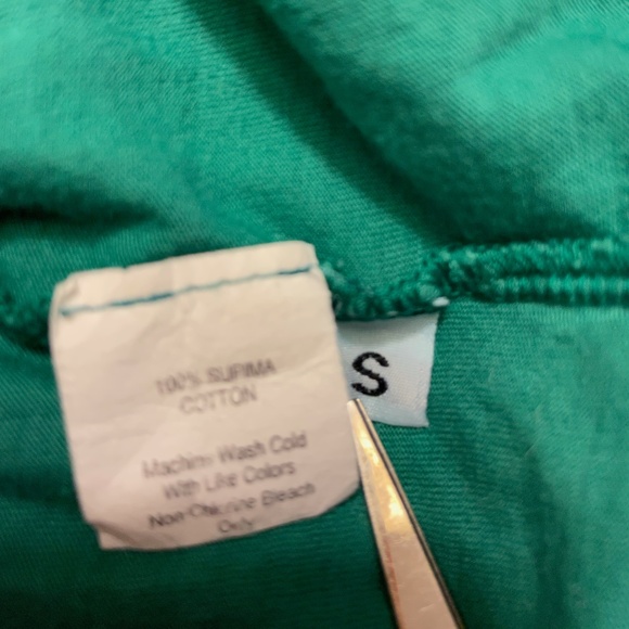 Green Flowy Sleeveless Tee - Picture 7 of 7